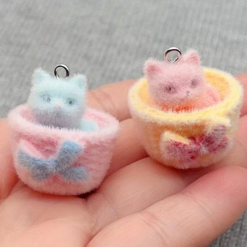 4pcs 3D plush resin cat pendan - Resin Art Box review and price